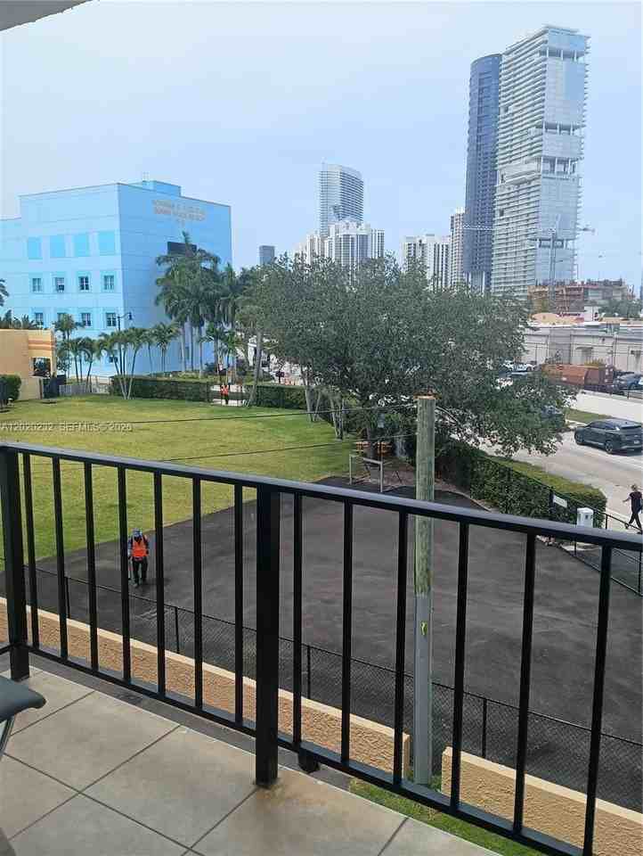 18100 Atlantic Blvd #312 - Photo 7 of 23