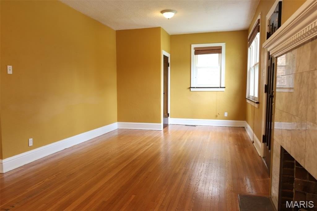 6406 Woodbine Ct - Photo 3 of 23