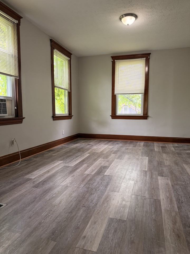 1740 Minion Ave #1 - Photo 6 of 8