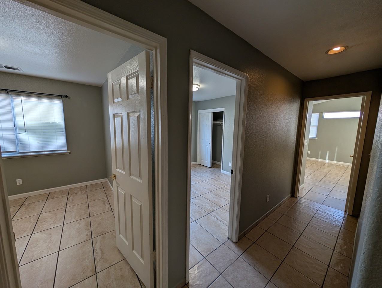 415 Santa Bonita St #1 - Photo 5 of 10