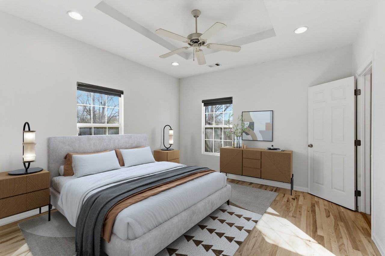 1522 22nd Ave N #1 - Photo 4 of 6