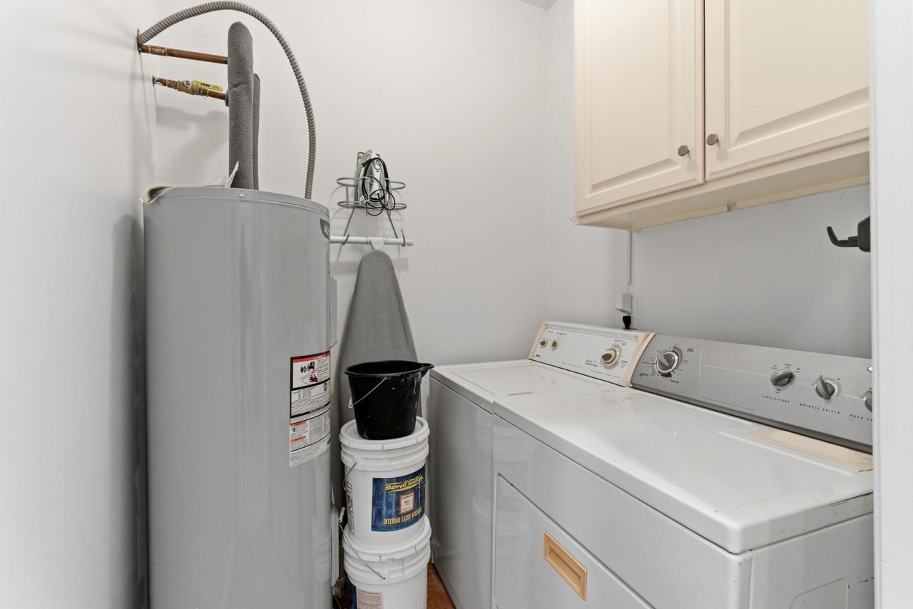 1522 22nd Ave N #1 - Photo 5 of 6