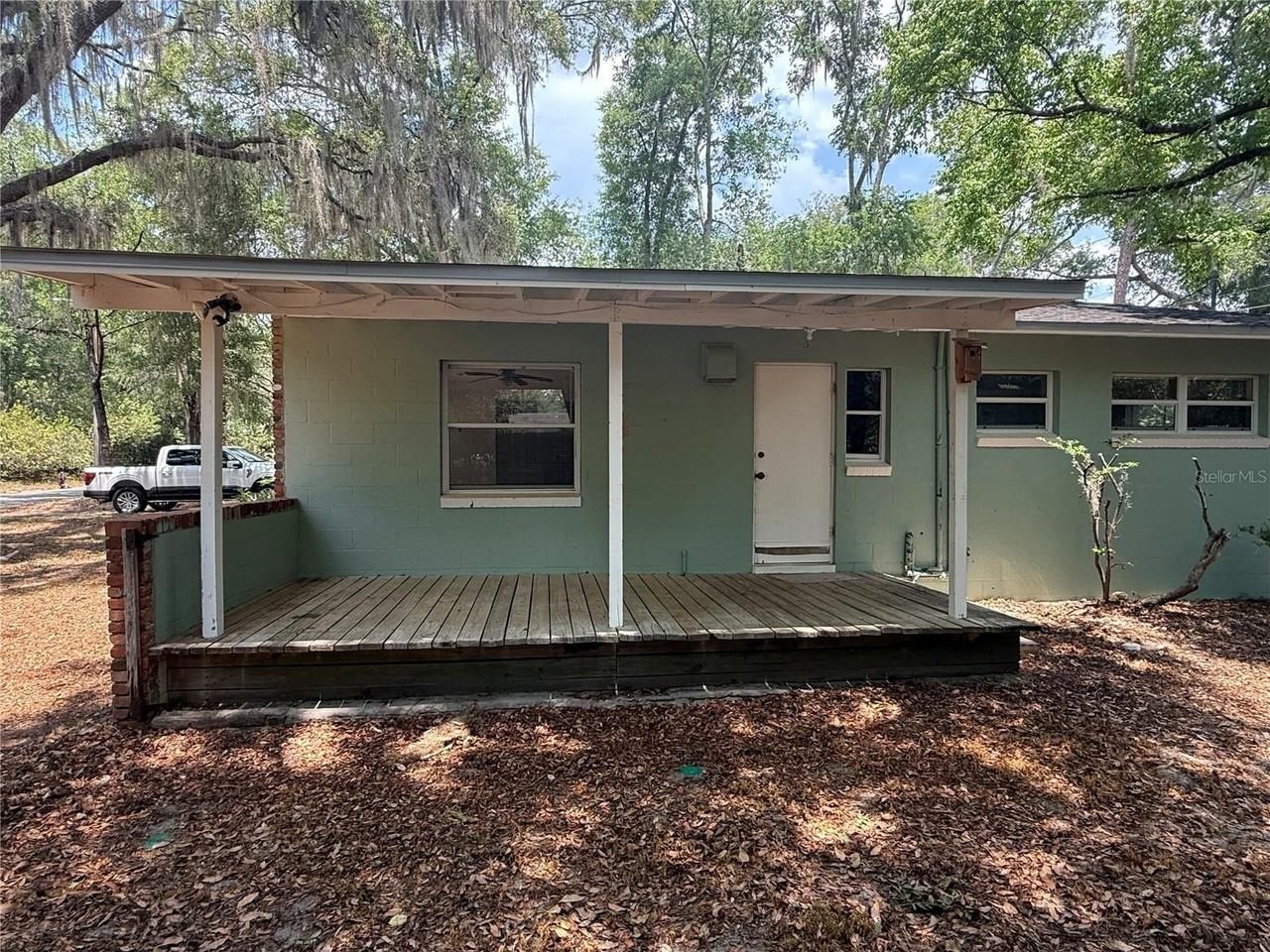217 Nw 36th Dr - Photo 6 of 22