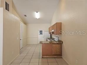 711 Lake Jessie Dr - Photo 4 of 13