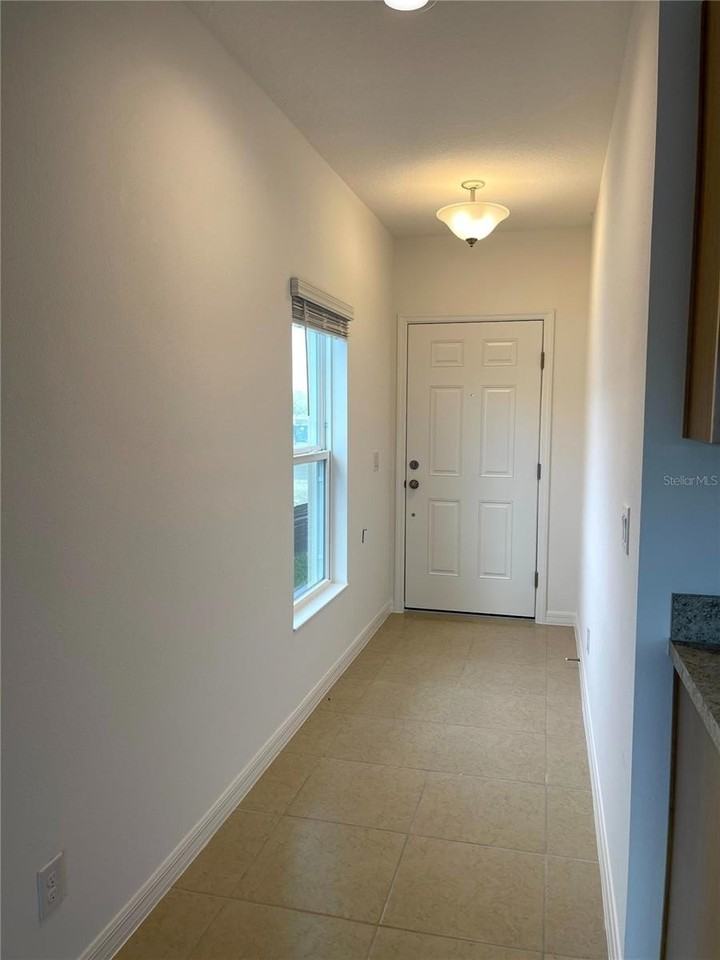 908 Anna Pl - Photo 5 of 18