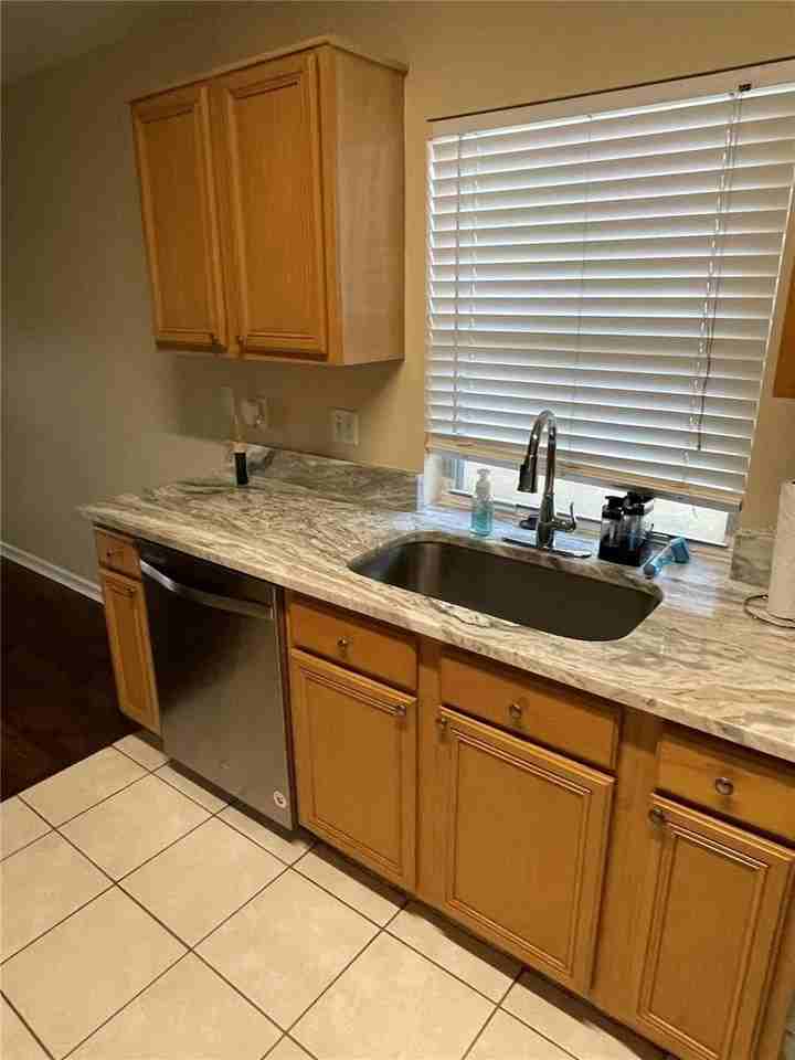 119 N Weathersfield Ave - Photo 6 of 26