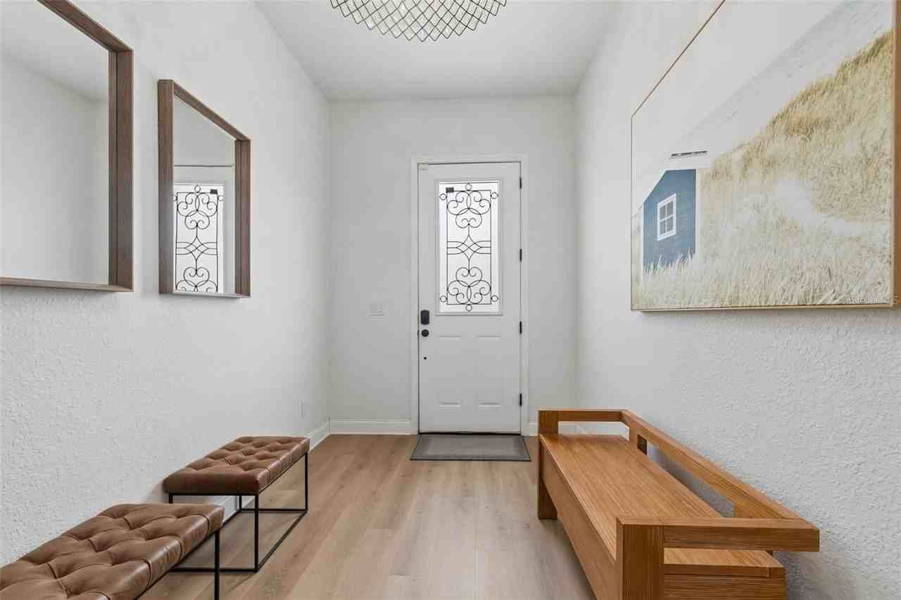 2113 W Cass St #2 - Photo 6 of 50