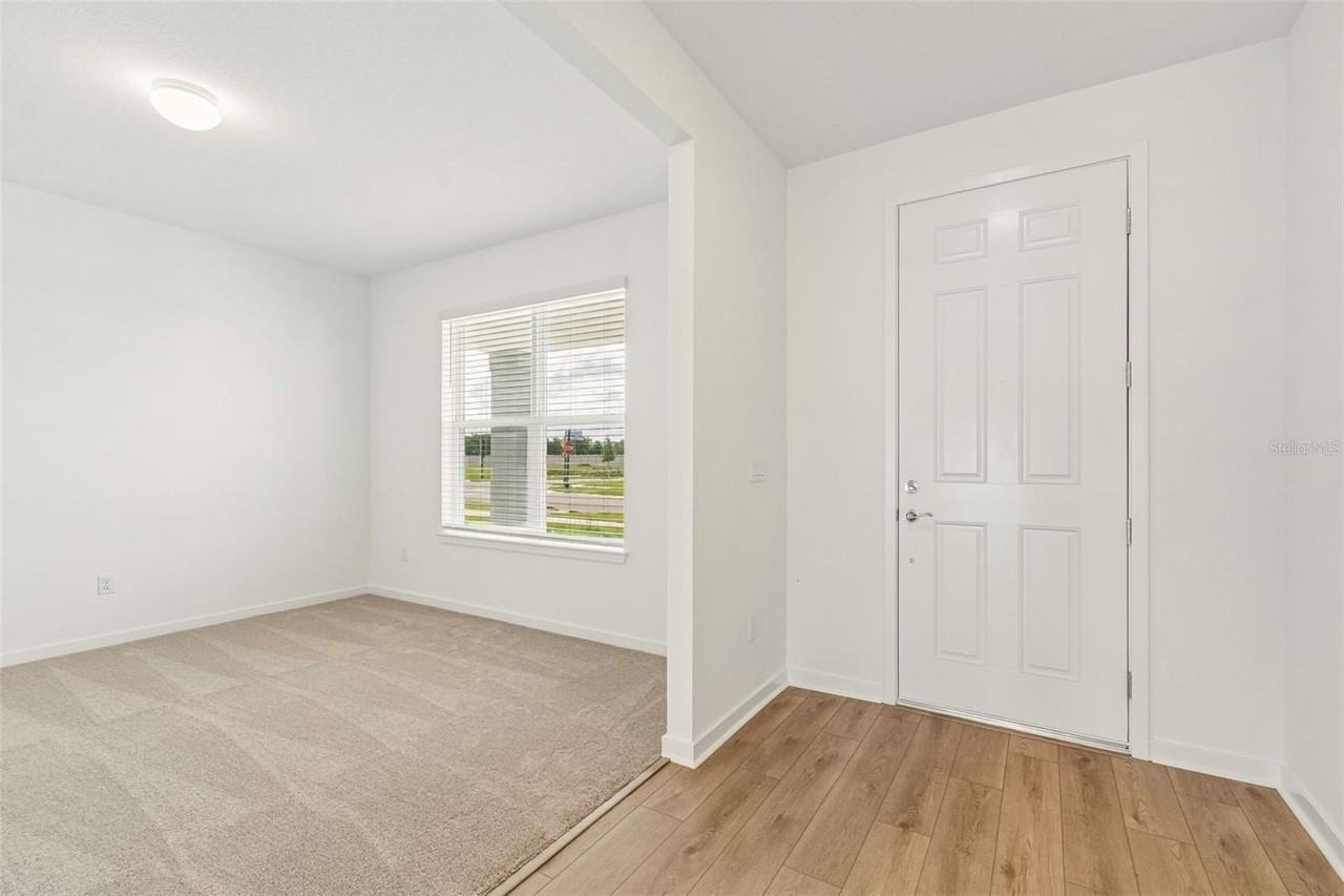 6669 ASBURY BARNES LANE - Photo 3 of 45