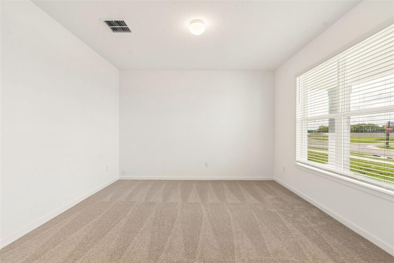 6669 ASBURY BARNES LANE - Photo 4 of 45