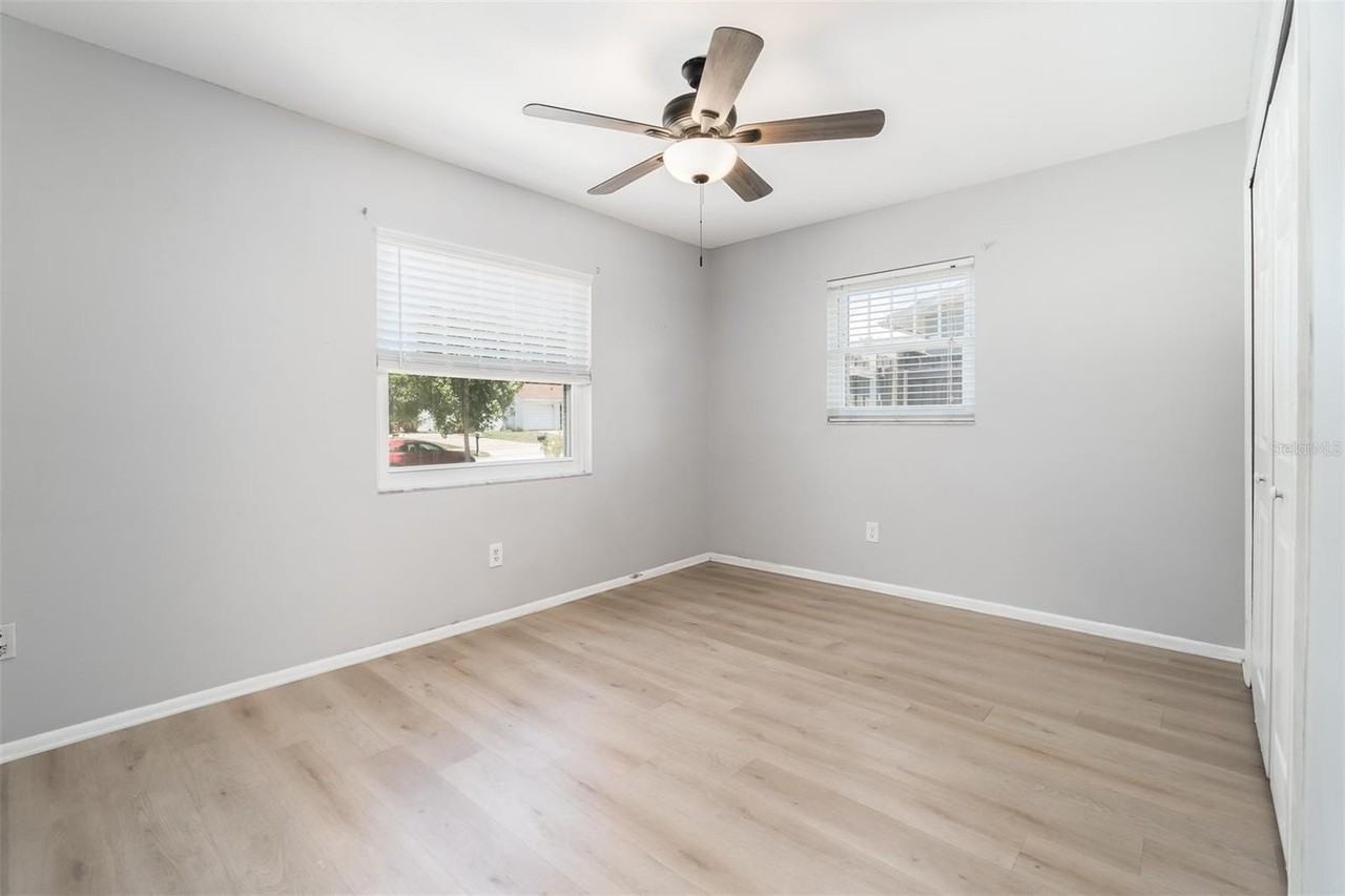 12813 128th Ave - Photo 3 of 25