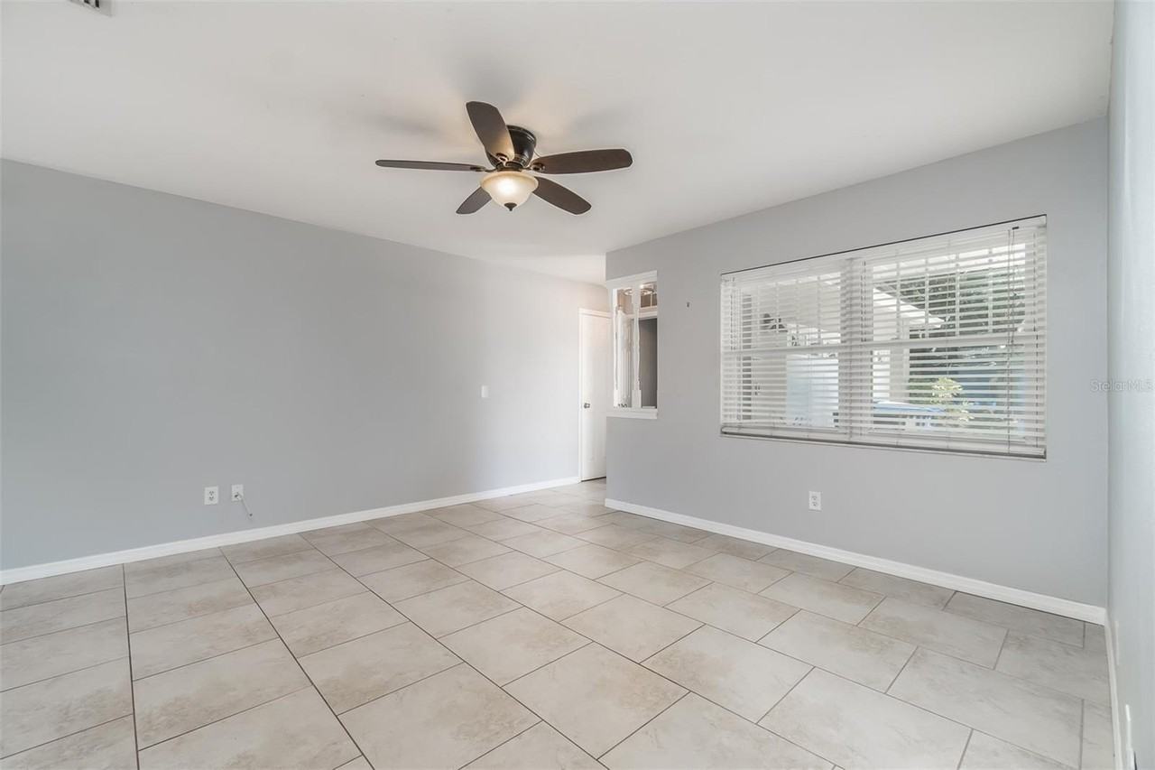 12813 128th Ave - Photo 6 of 25