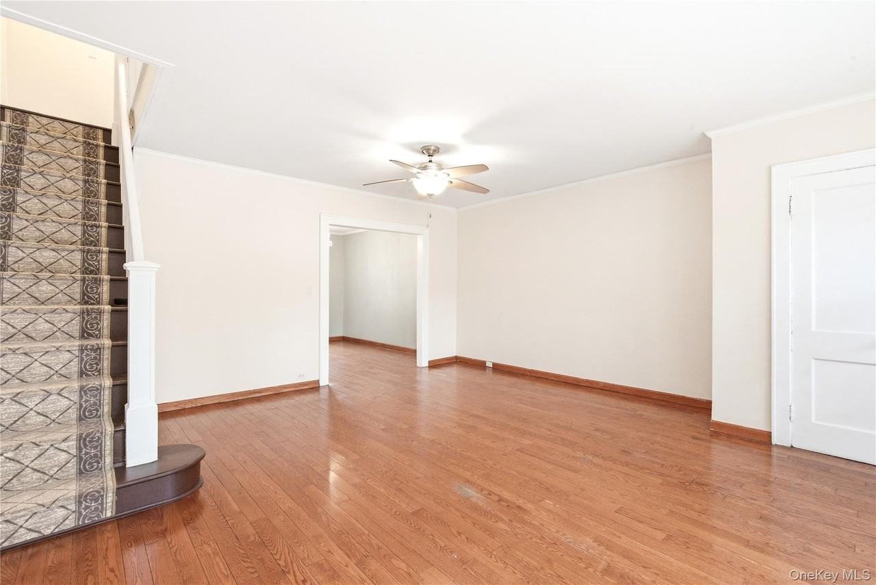 6799 Exeter St - Photo 7 of 28
