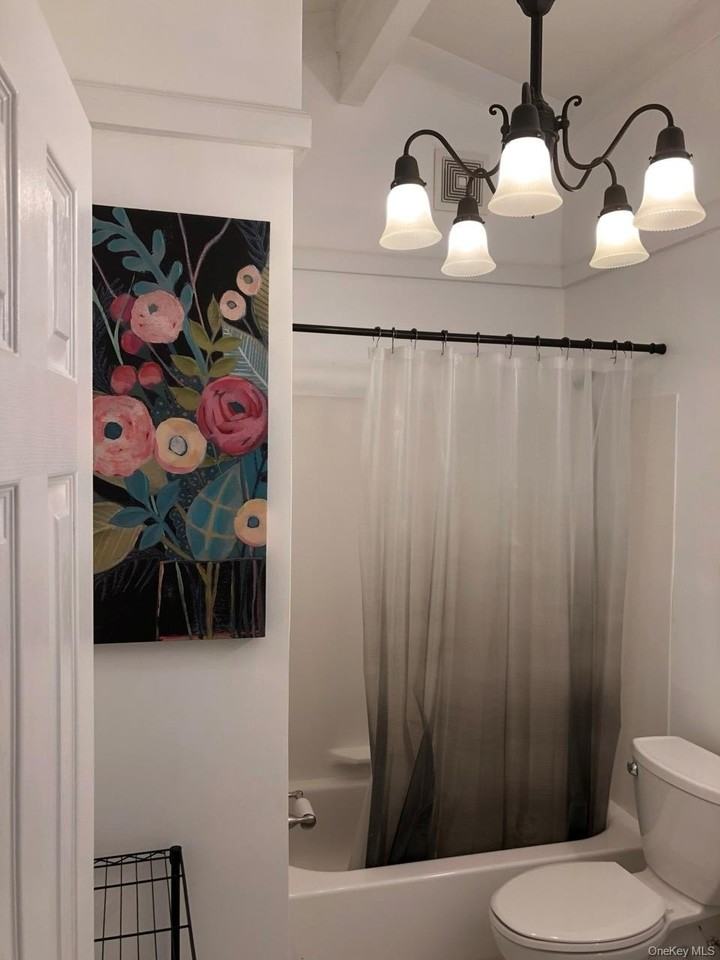 303 Old Town Rd - Photo 6 of 20