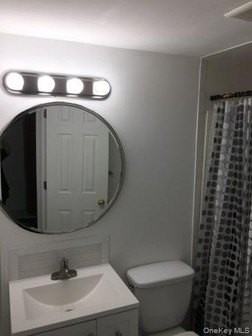 303 Old Town Rd - Photo 7 of 20