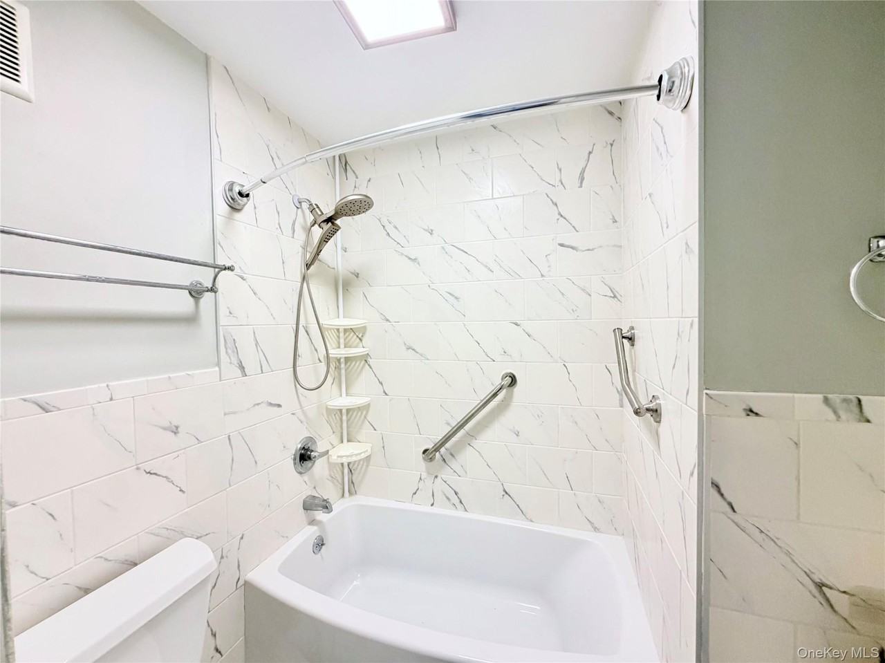 14407 101st Ave #2 - Photo 7 of 13