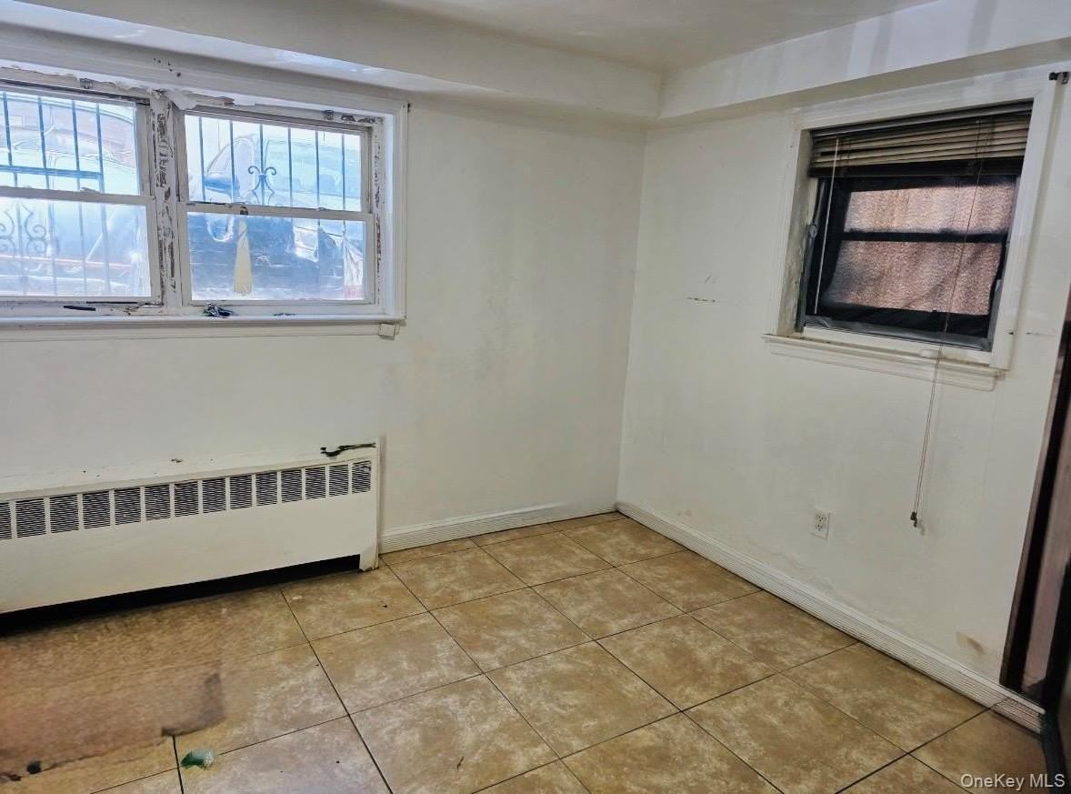 1729 Barnes Ave - Photo 3 of 5