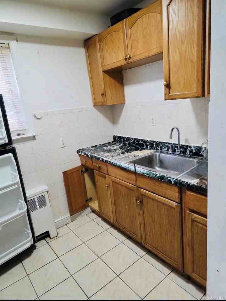 1729 Barnes Ave - Photo 5 of 5