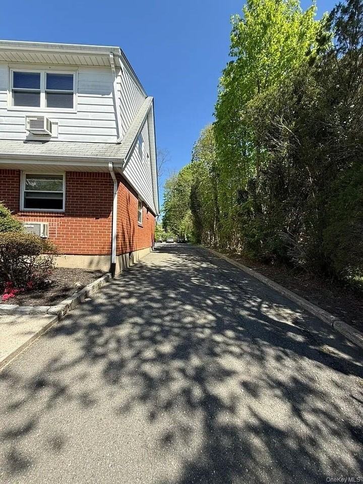 18 S Henry St #10-3 - Photo 3 of 16