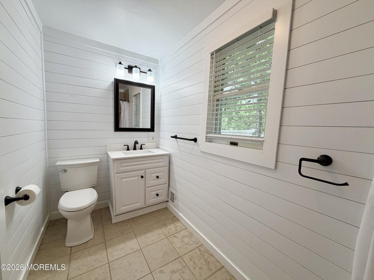 621 Myrtle Ave - Photo 7 of 10