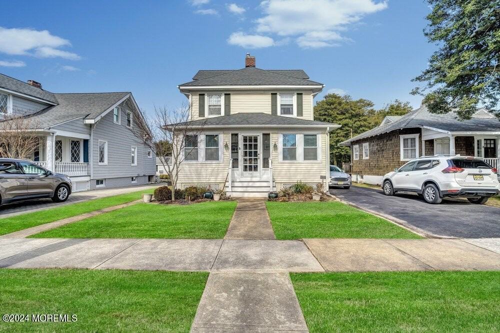 111 Beacon Blvd - Photo 5 of 37