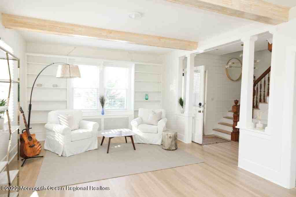 487 West St - Photo 5 of 48