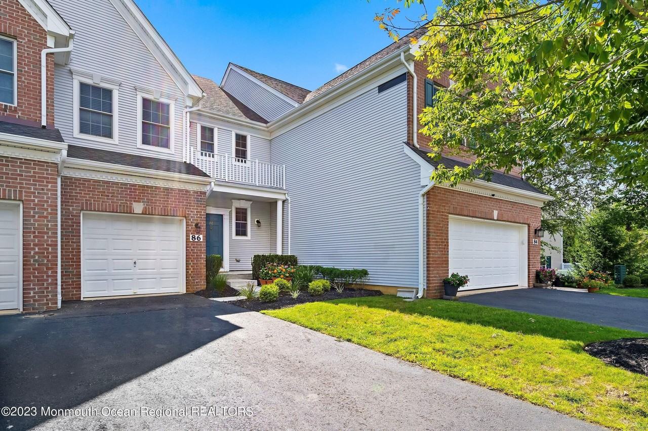 86 Deepwater Cir - Photo 2 of 44