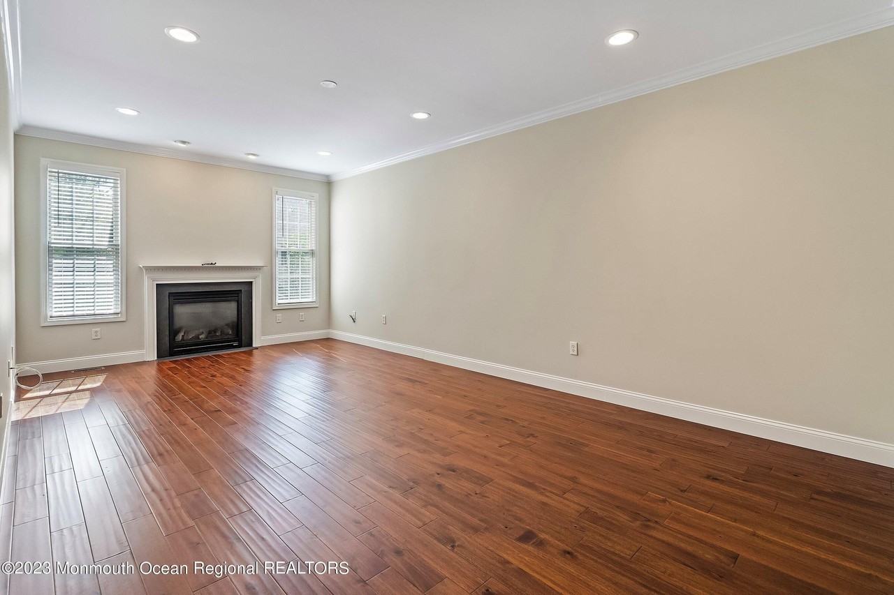 86 Deepwater Cir - Photo 7 of 44