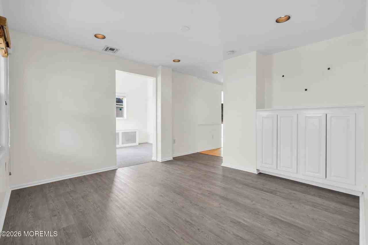 17 Brevent Ave - Photo 3 of 29