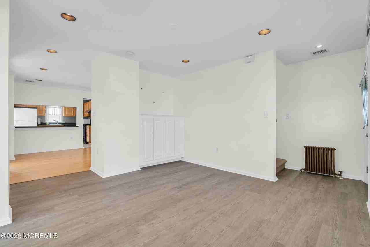 17 Brevent Ave - Photo 4 of 29