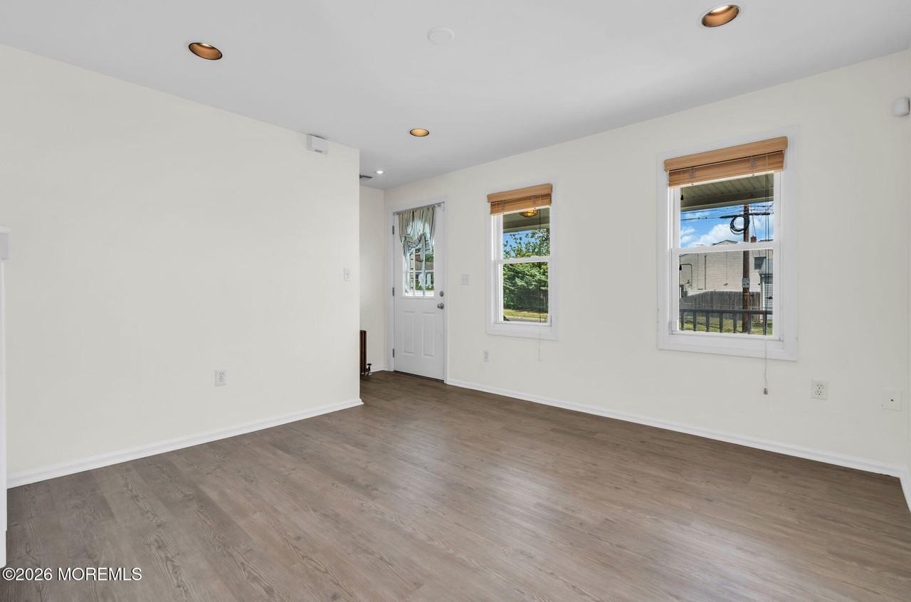 17 Brevent Ave - Photo 5 of 29