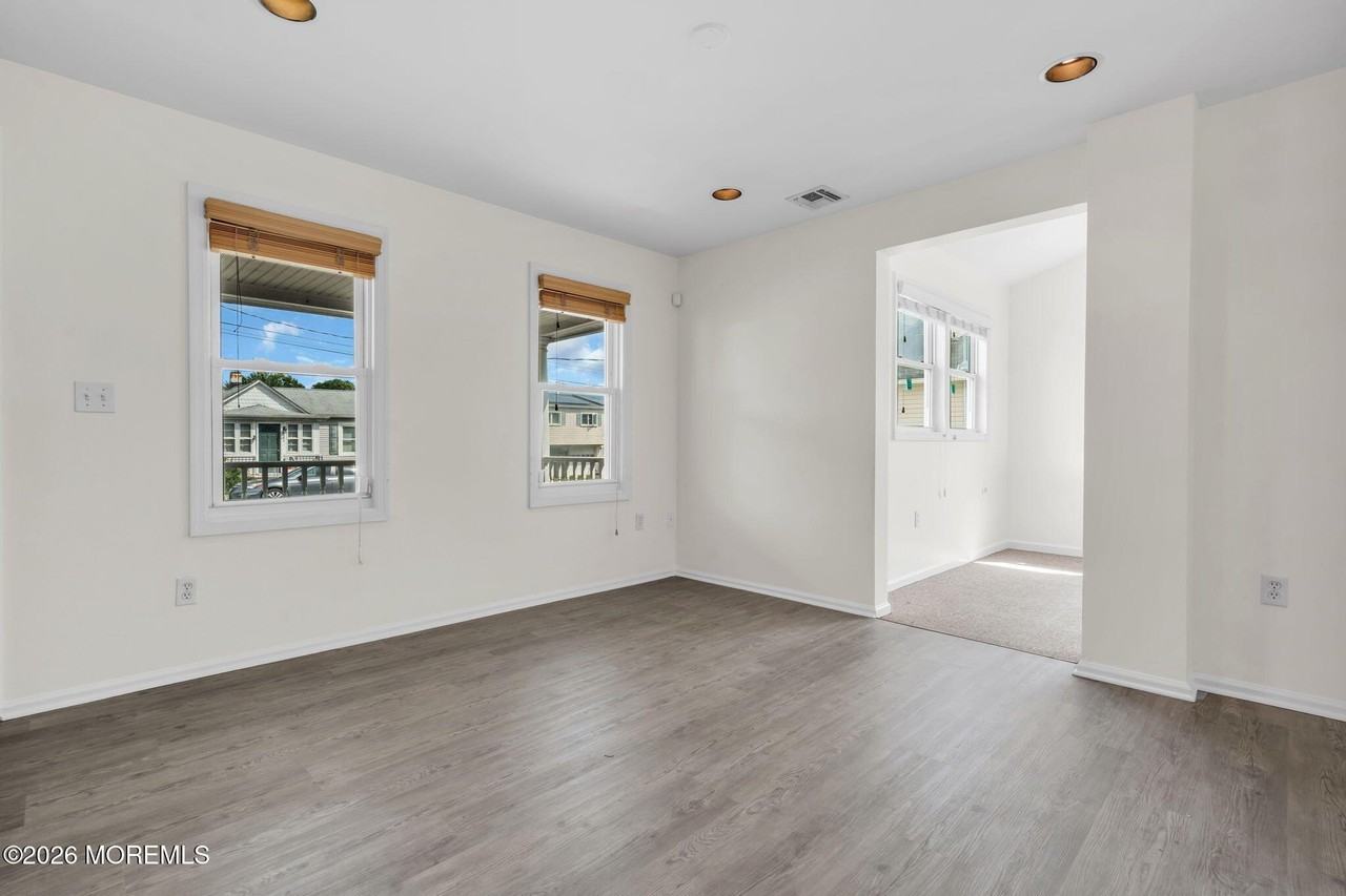 17 Brevent Ave - Photo 6 of 29