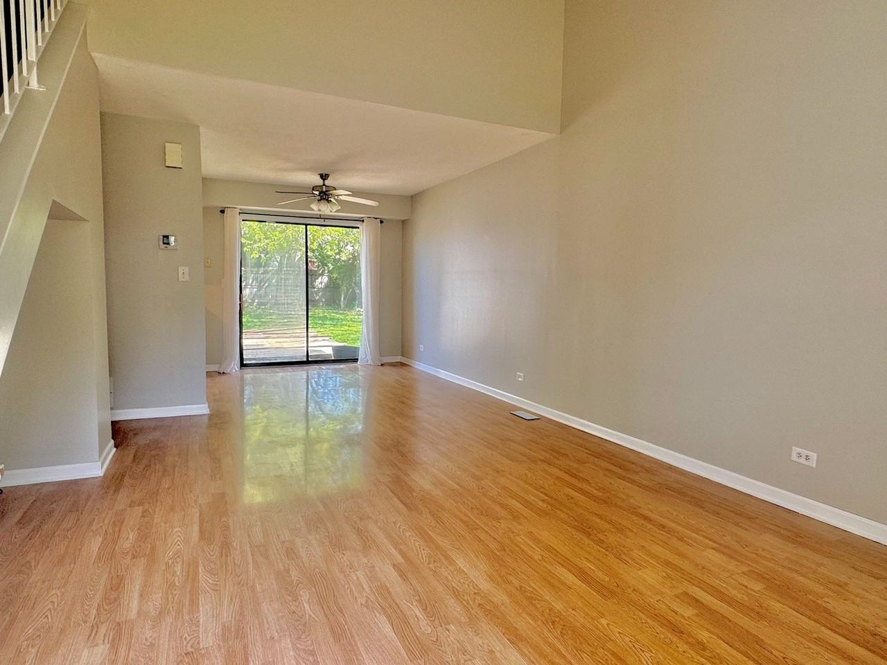 3302 Acorn Ct - Photo 3 of 13