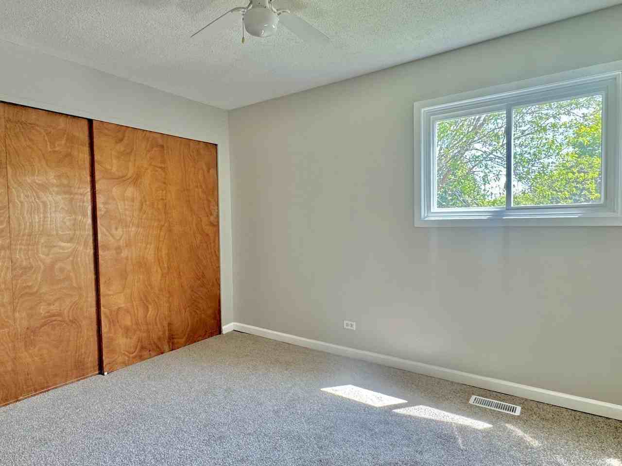 3302 Acorn Ct - Photo 6 of 13