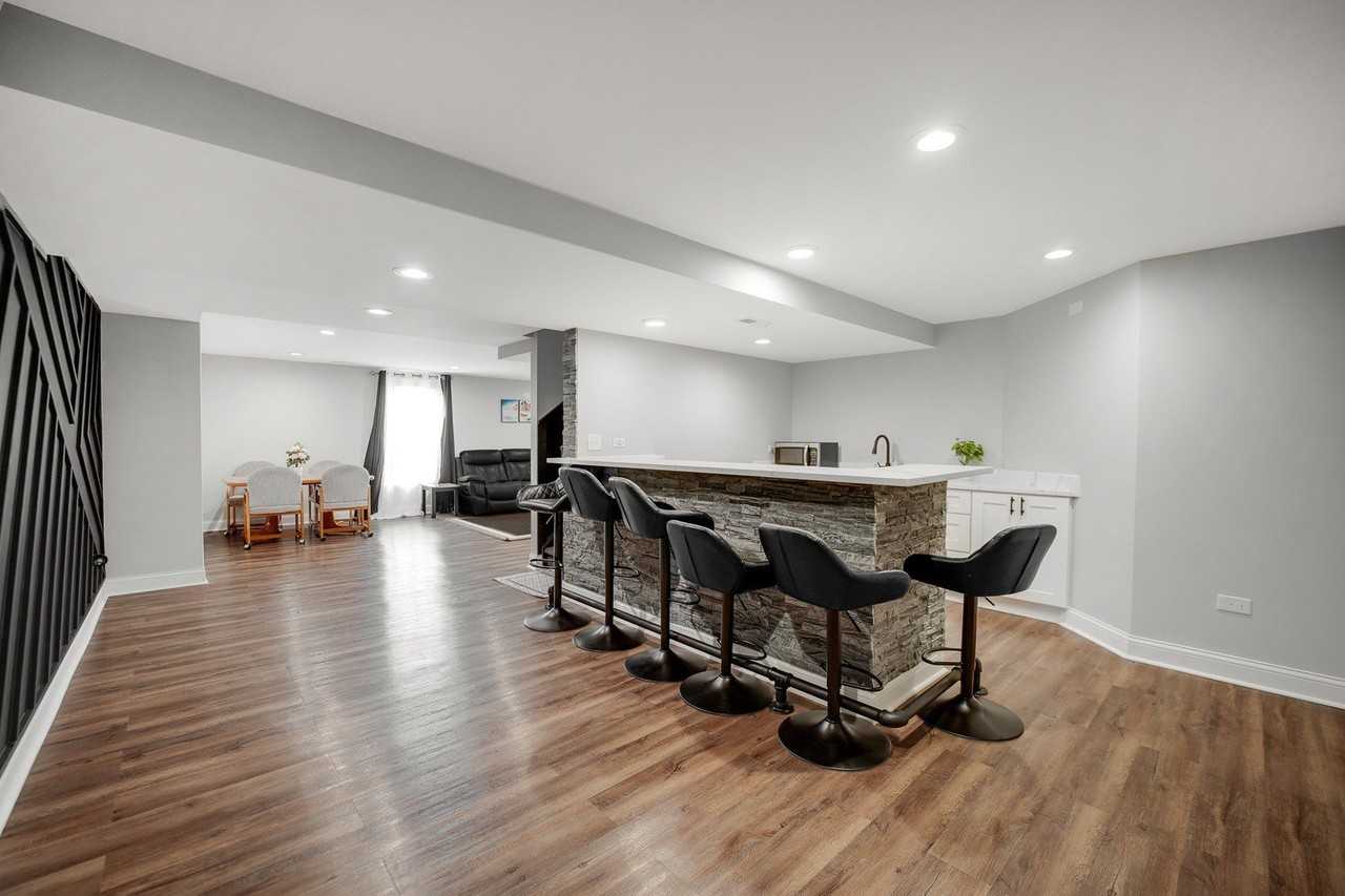 2022 Ingemunson Ln - Photo 5 of 29