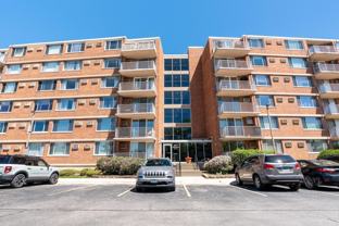 2211 S Highland Ave #4B - Photo 1 of 1