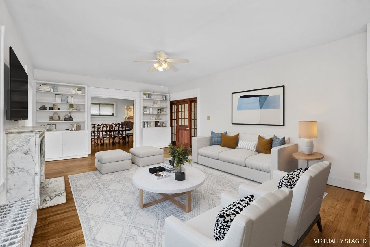 1347 E Hyde Park Blvd #3 - Photo 5 of 22