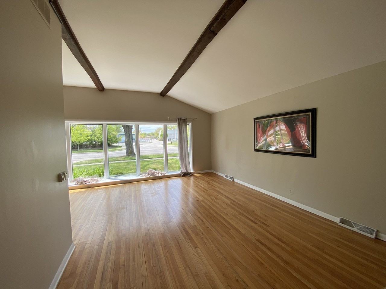 704 Laramie Ave - Photo 4 of 4