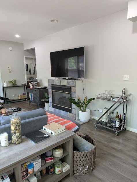 828 W Agatite Ave #1 - Photo 3 of 14