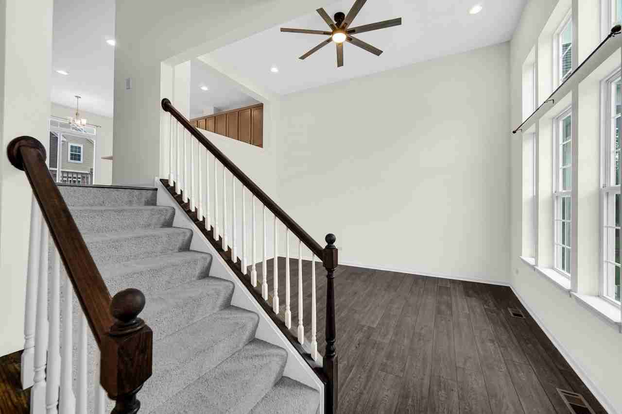 4456 Monroe Ct - Photo 5 of 30