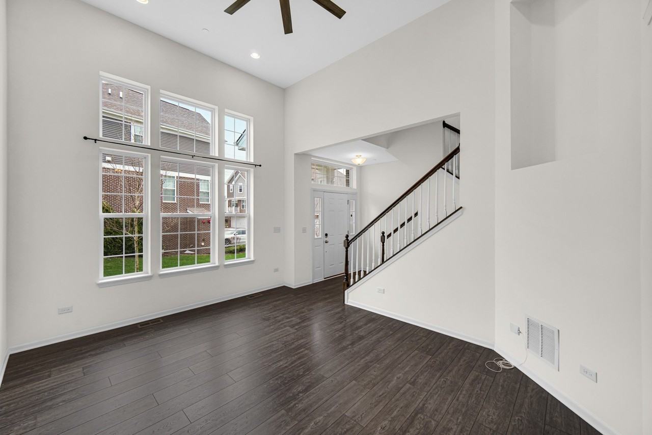 4456 Monroe Ct - Photo 6 of 30