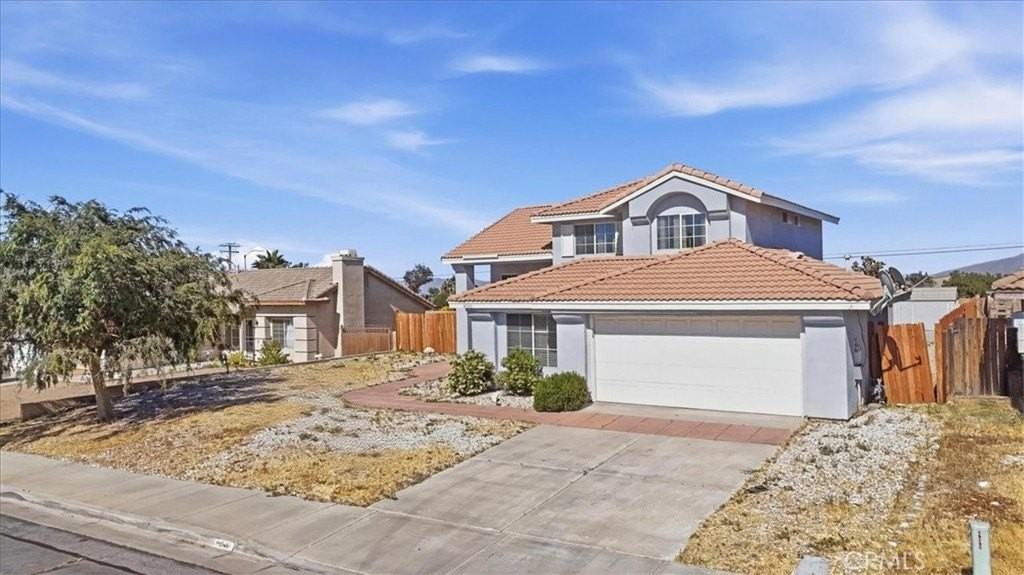 8541 Dove Creek Trl - Photo 4 of 42