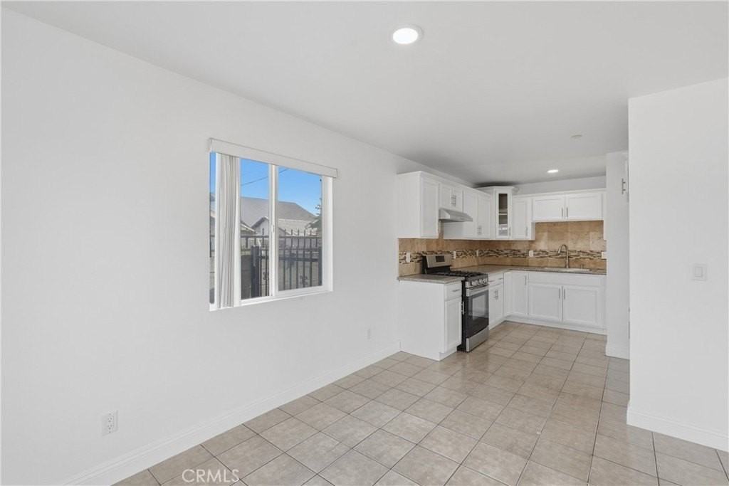 5017 Halldale Ave #2 - Photo 5 of 24