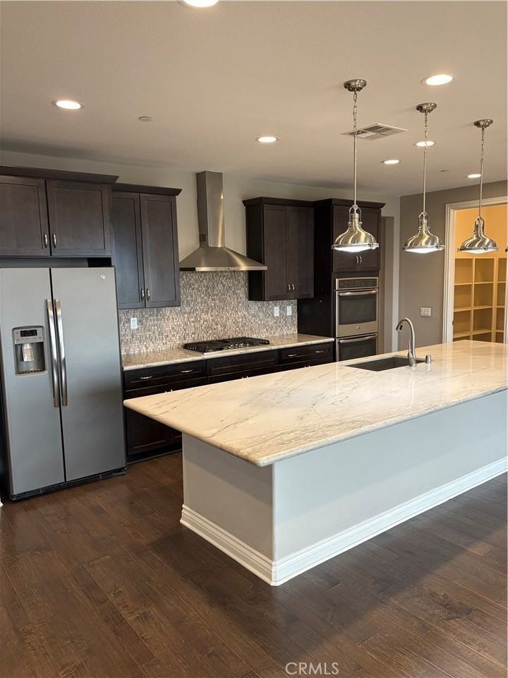 24674 Silver Stone Ct - Photo 4 of 33