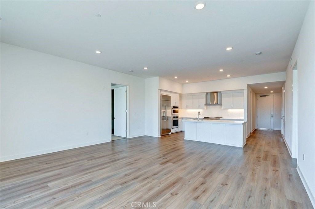 4407 Rivington - Photo 4 of 50