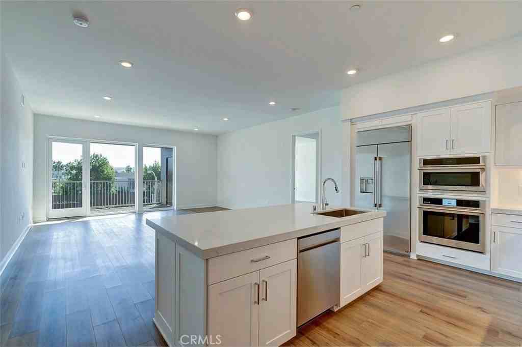 4407 Rivington - Photo 6 of 50