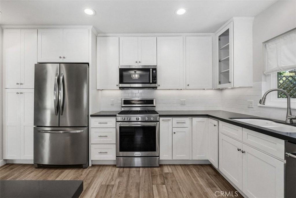 27022 Calle Dolores - Photo 3 of 10