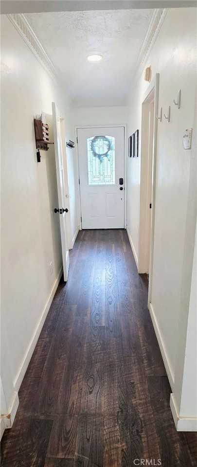1301 N Stone St - Photo 4 of 44