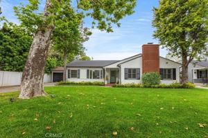 featured image of 2450 Bonnie Brae
