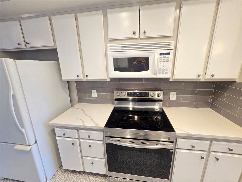 8828 Pershing Dr #121 - Photo 4 of 50