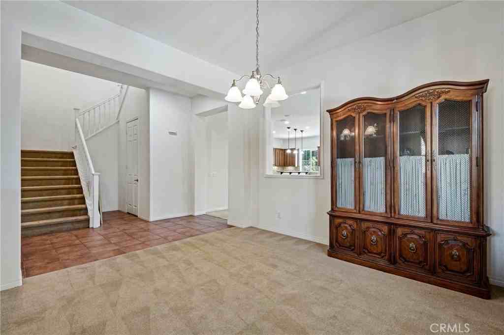 39161 Shree Rd - Photo 7 of 41